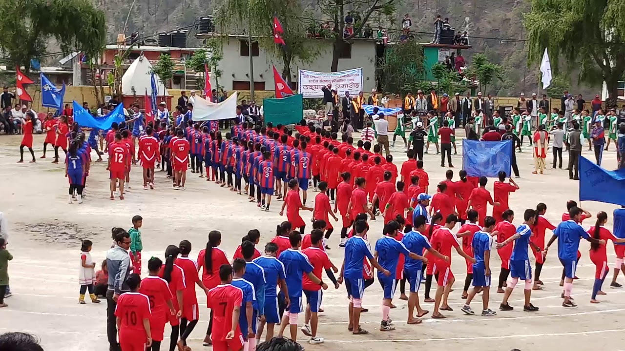 राष्ट्रपती रनिङ सिल्डको प्रथम बिजेता मालिका माबि