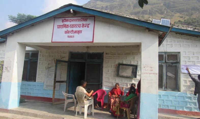 सडक नखुल्दा बाजुराका स्वास्थ्य संस्थामा औषधि अभाव