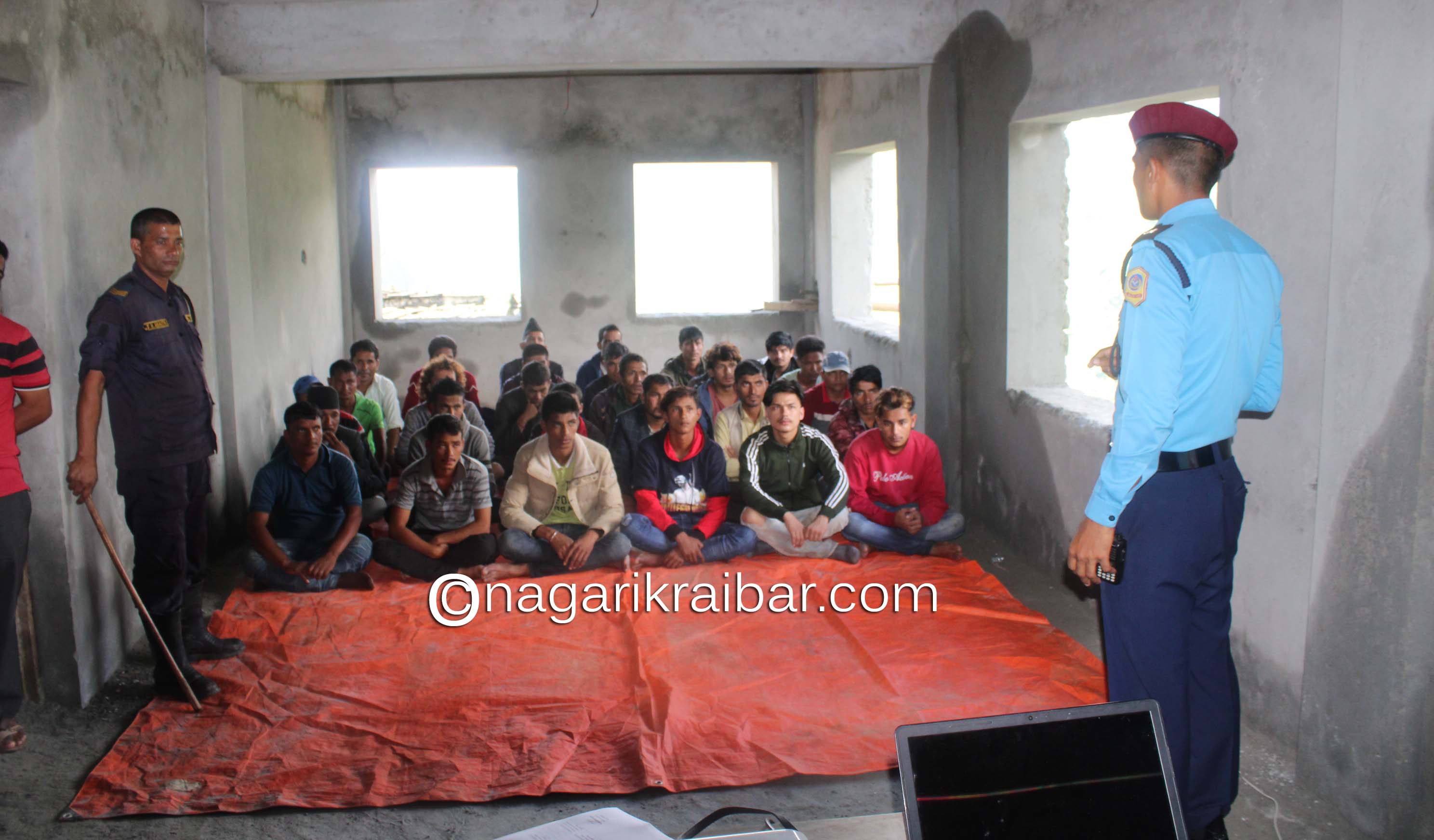 जिप्रकामा जड्याहाको भीड