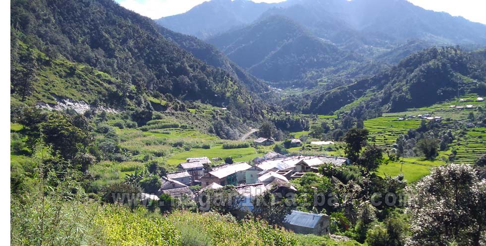 तीजको अवसरमा सिराडी गाउँमा सरसफाई कार्यक्रम