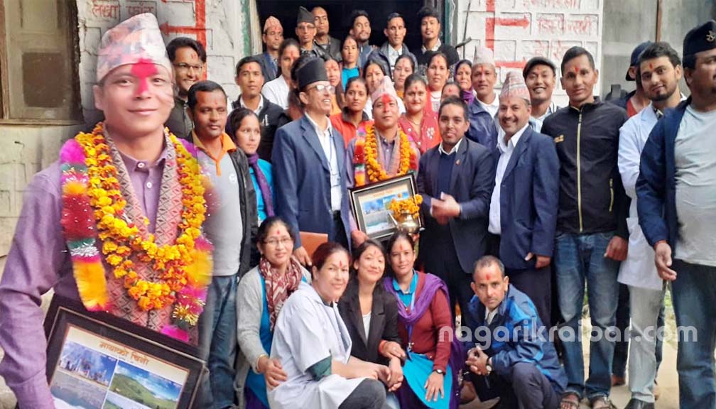 बाजुरा- हजारौं विरामी बचाएका डाक्टर राईको विदाई