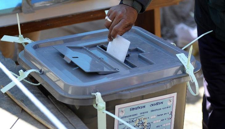 छतारामा उपनिर्वाचनका लागी मतदान जारी २ सय मत खसे