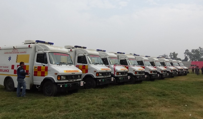 सुदूरपश्चिम सरकारले बाडेका एम्बुलेन्समा ब्रेक नै लाग्दैन