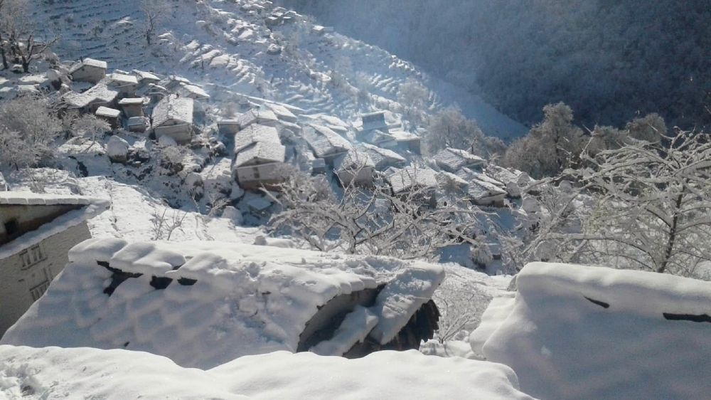 सुदूरपहाडमा हिमपात, जनजीवन प्रभावित