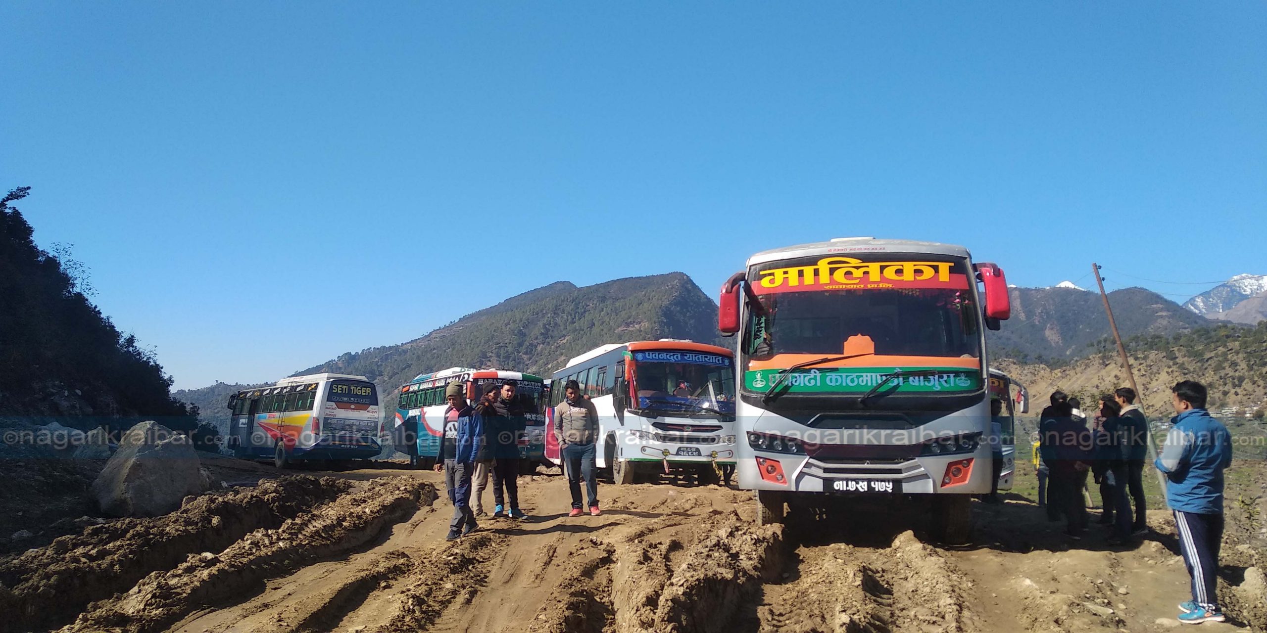 बाजुरा बसपार्क संचालनमा ल्याईदै