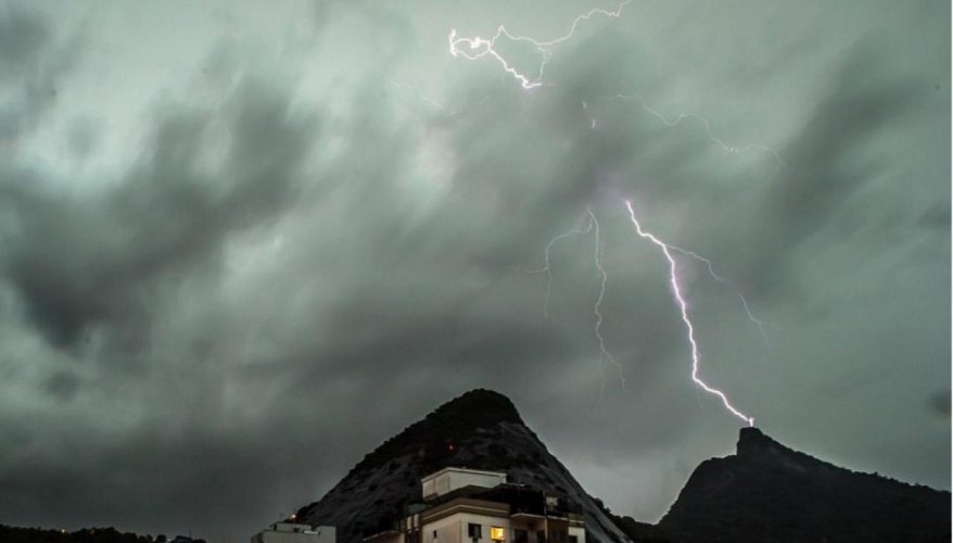 चट्याङ लागेर दुई जनाको मृत्यु