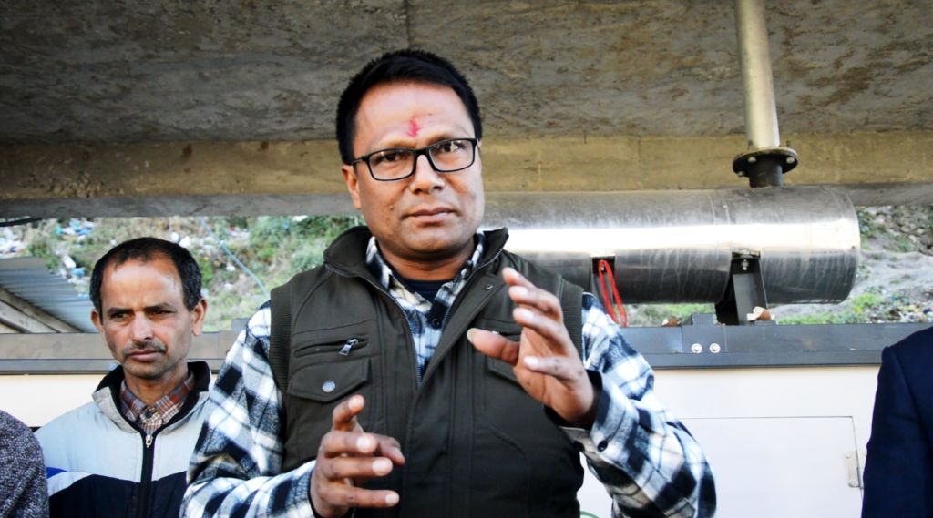 बाजुरा अस्पताललाई प्रविधि मैत्री बनाउदैछौंः अध्यक्ष थापा