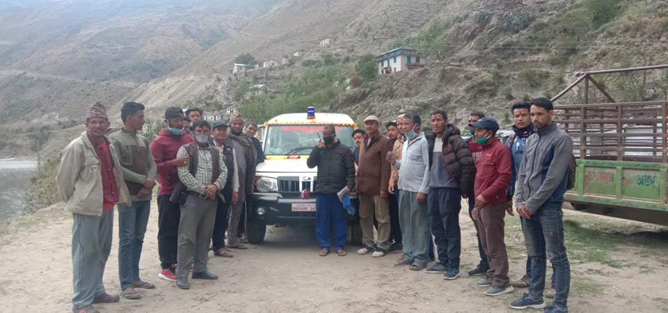 बाजुराको स्वामीकार्तिकाले सुरु गर्यो एम्बुलेन्स सेवा