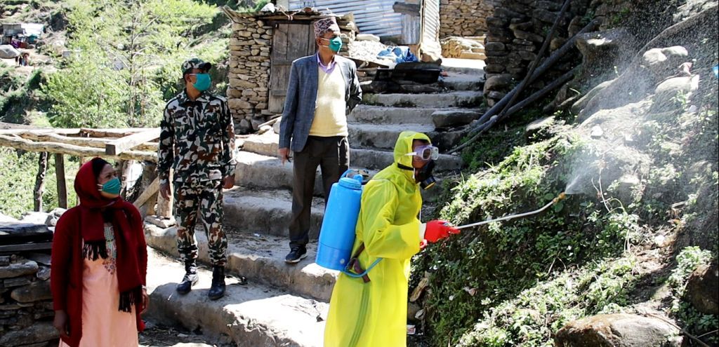 मार्तडी बजारमा किटनासक औषधी छर्कियो