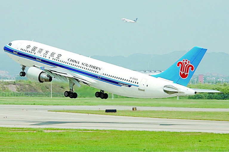 सहयोग गर्न चिनियाँ विमान नेपाल आउँदै