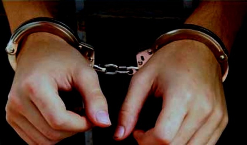 प्रचण्डलाई जुत्ता हान्छु भनेर सामाजिक सञ्जालमा लेख्ने पत्रकार पक्राउ