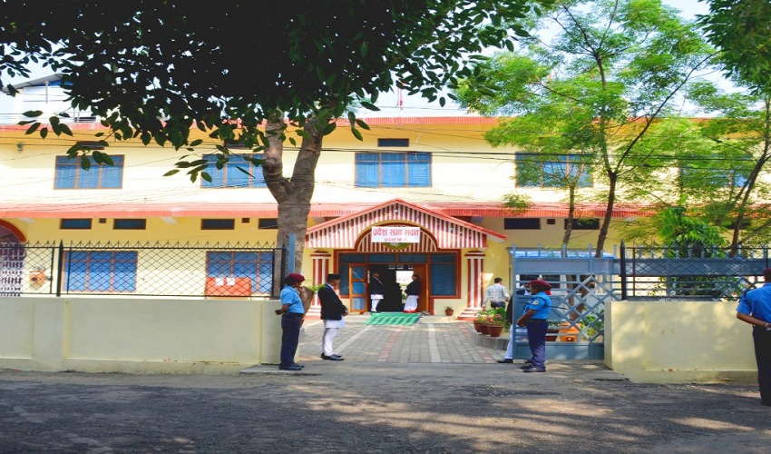 सुदूरपश्चिम सरकारले शिर्षक फेरेर स्थानीय तहका जनप्रतिनिधिको सेवासुविधा बढायो