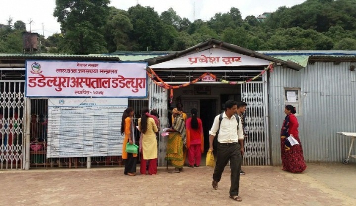 सुदूरपश्चिमका छैठौँ व्यक्तिले पनि कोरोना जिते, डडेल्धुरा अस्पतालबाट डिस्चार्ज हुँदै