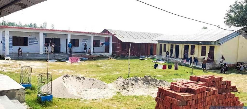 आइसोलेसनबाट संक्रमित भागे, क्वारेन्टाइनमा सर्पले टोक्यो