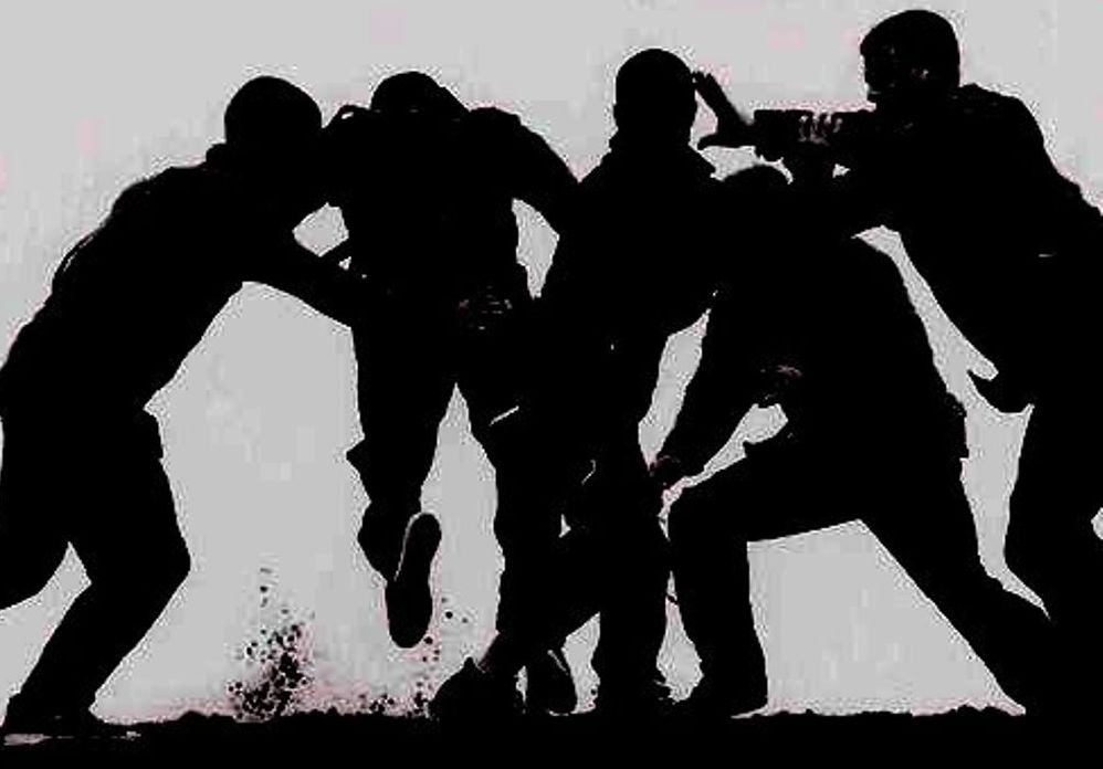 हिमालीमा काँग्रेस र एमालेका कार्यकर्ताविच झडप, ५ जना घाइते