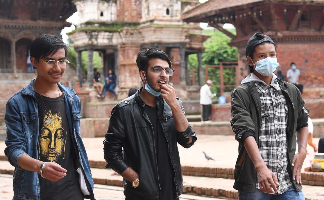 मास्क लगाउन नजान्दा