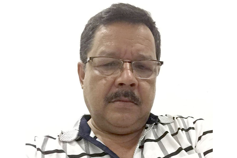 कोरोना बहस : विज्ञको काम नेताले गर्न थालेपछि बिग्रियो