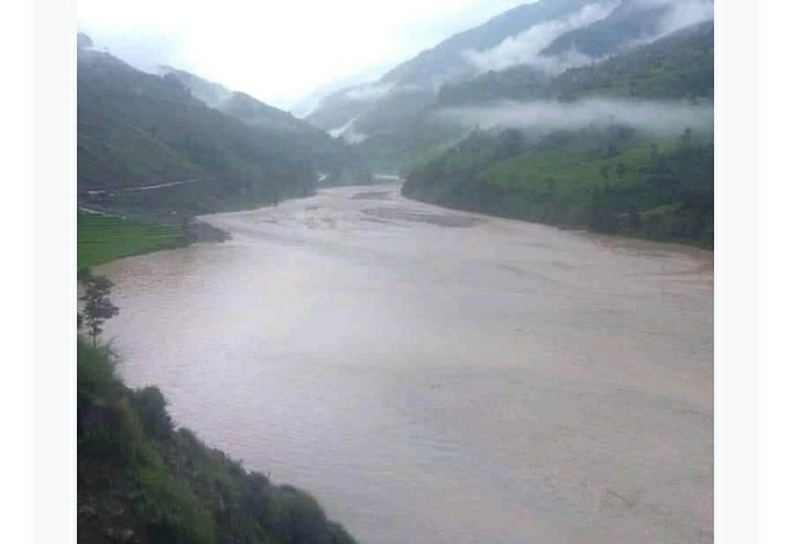 बुढीगंगा नदिमा माछा मार्न जाँदा बगेका एक युवकको सकुशल उद्धार
