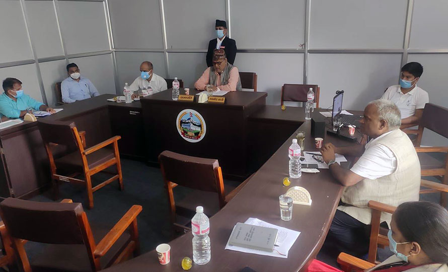 प्रदेश मन्त्रालयलाई प्रश्न : महामारीमा तलब–भत्ता खाएर मात्रै बस्ने हो ?