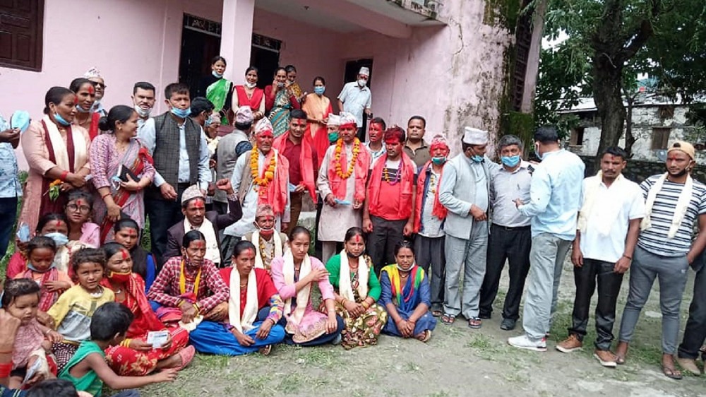 महामारीमा चुनावको झल्को !