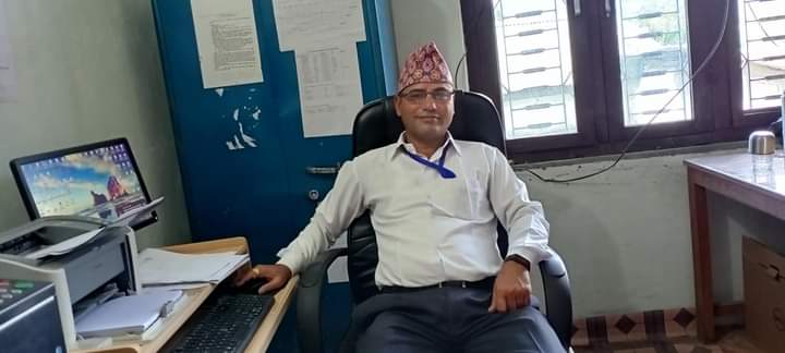 लेखापाल विष्टले पाए यस वर्षकाे निजामती सेवा पुरस्कार