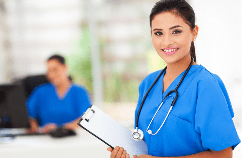 जोखिम भत्ता त परै जाओस्, मासिक तलब र पीपीई समेत पाएका छैनन् नर्सले