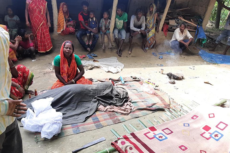 सरकारी अस्पतालले गेटबाटै फर्कायो, निजीमा लैजाने पैसा नहुँदा गर्भवतीको मृत्यु