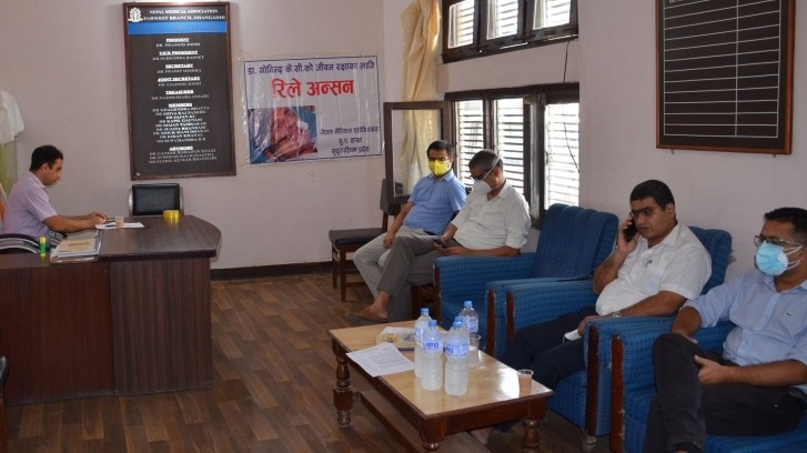 डा.केसीको जीवन रक्षाको माग गर्दै सुदूरपश्चिमका चिकित्सक आन्दोलित