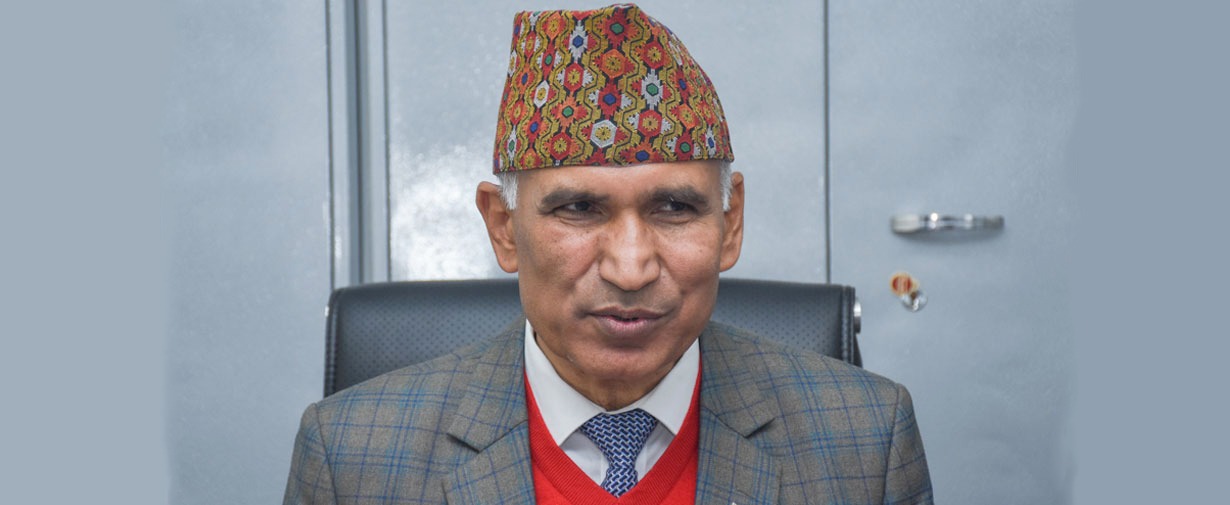 ‘बिचौलियासँग मुछिएका’ नेतालाई अर्थमन्त्रालयको चाबी