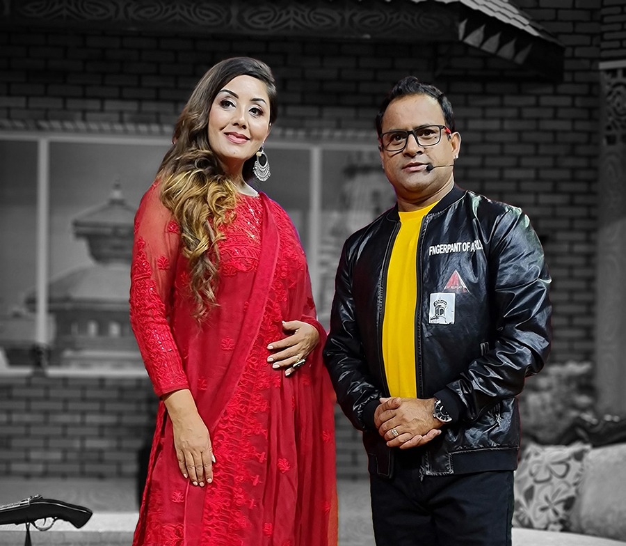 ‘मुन्द्रेको कमेडी क्लब’मा दीपाको ठाउँमा करिश्मा