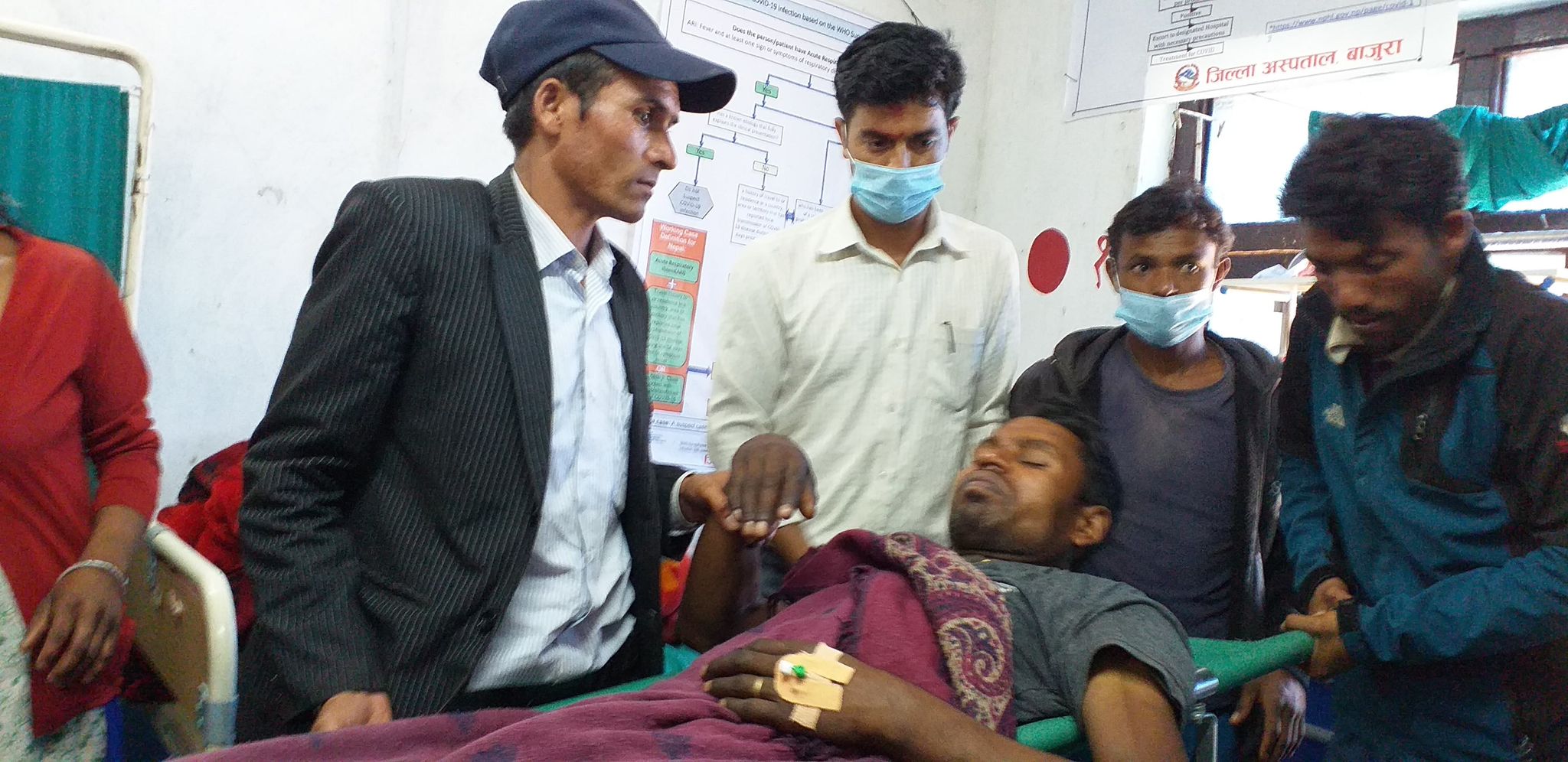 भीरबाट लडेर घाईते भएका विकलाई काठमाण्डौं लगियो