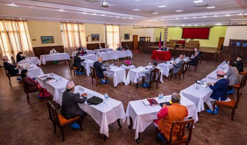 सरकारी अस्पतालमा कोभिड उपचार निःशुल्क हुने सरकारको निर्णय, सुदूरपश्चिममा शुल्क यथावतै