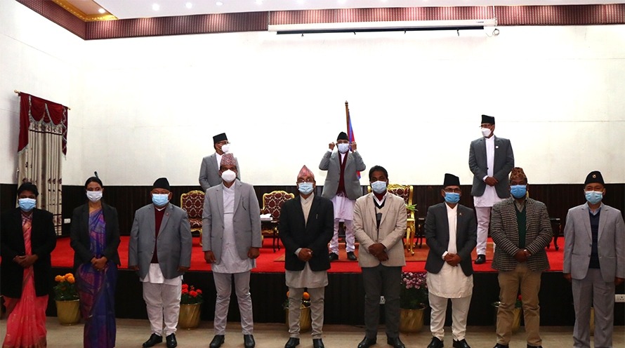 ओली क्याबिनेट : माओवादीलाई पुरस्कार, जबजवादीलाई तिरस्कार !