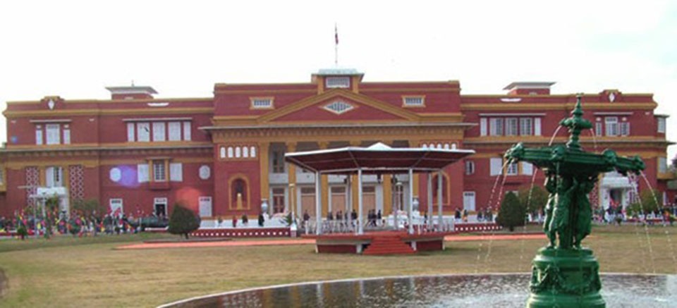 राष्ट्रपति भण्डारीसँगको छलफलका लागि कांग्रेस नेता शीतल निवासमा