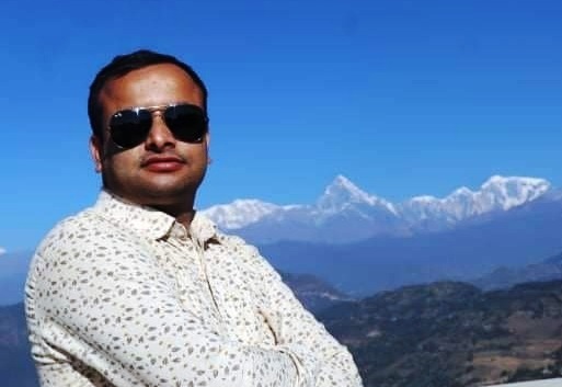 हामी त फुट्यौँ कमरेड !