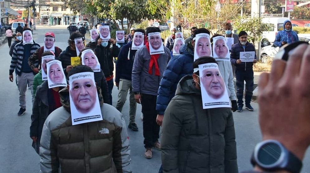 समृद्धिको यात्रा, ओलीको गाईजात्रा !