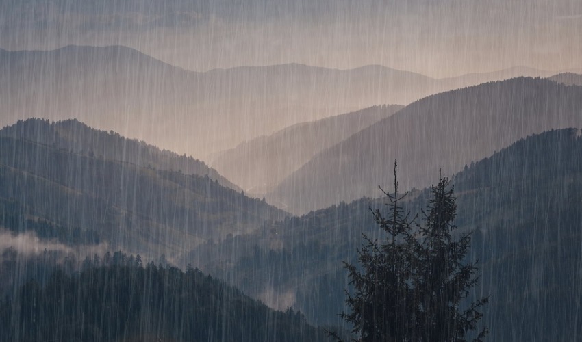 यी क्षेत्रमा भारी वर्षा, सतर्कता अपनाउन अपिल