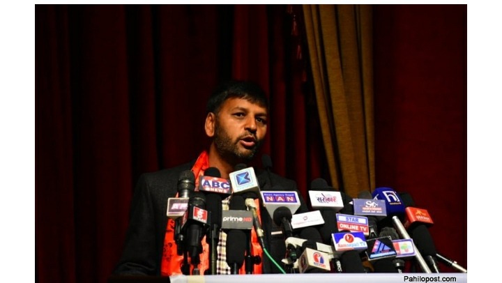 जेटको भन्थे, एउटा पाइलट त बयलगाडाको पो परेछन् : विष्णु रिजाल