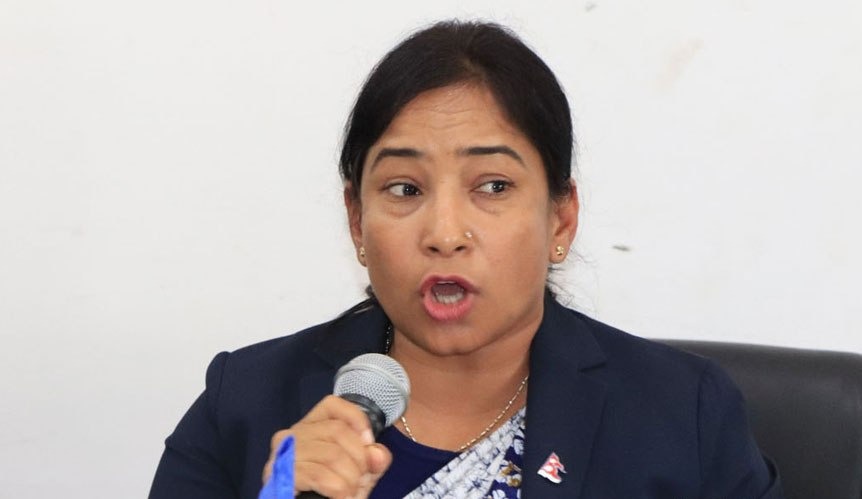 भरतपुर महानगरपालिकाकी मेयर दाहाल सवार गाडी दुर्घटना