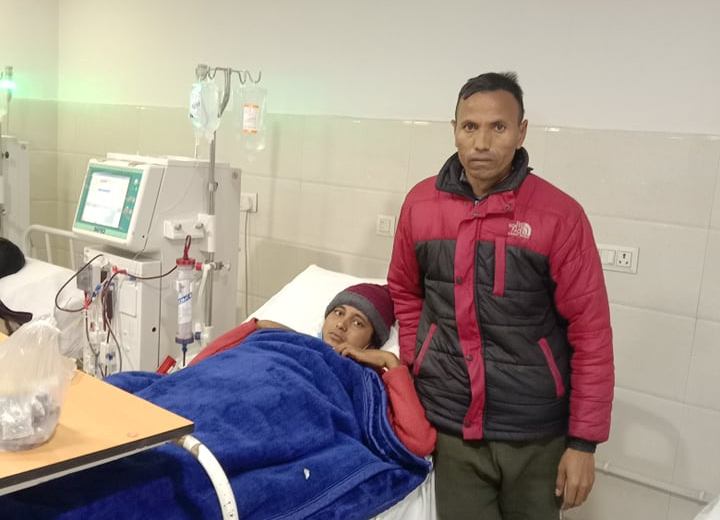 दुवै मृगौला फेल भएकी बडीमालिका ९ कि धनाको उपचारमा समस्या