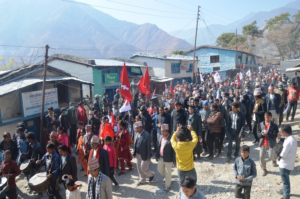 प्रचण्ड–माधव पक्षको विरोध प्रर्दशन कोल्टीमा सूरु