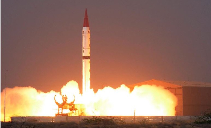 पाकिस्तानद्वारा मध्यम क्षमताको मिसाइल परीक्षण