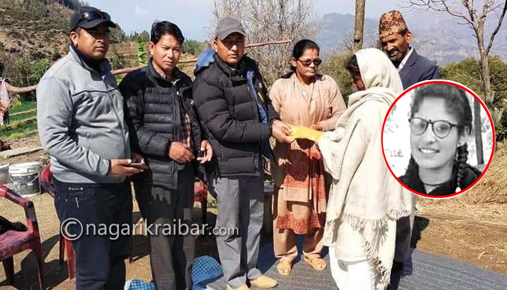 काँग्रेस बाजुराद्धारा भागरथी भट्टको परिवारलाई आर्थिक सहयोग