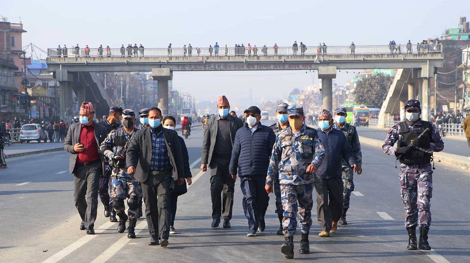 आमहडताल सफल पार्न प्रचण्ड सडकमा