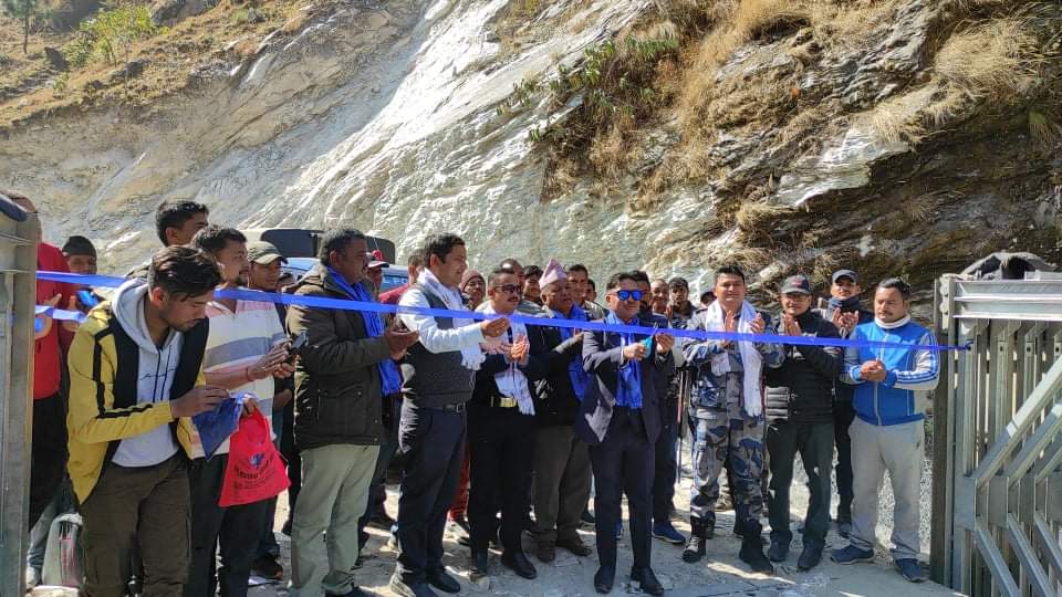 प्रजिअ गैह्रेद्वारा बेलिब्रिज पुलकाे उद्धघाटन