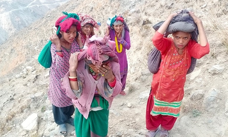 एउटा गाउँ, जहाँ २० वर्ष पुगेका अविवाहित महिला भेटिदैनन्