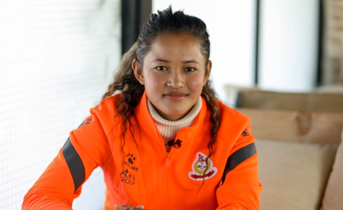 महिला फुटबल च्याम्पियनसिपमा सरु लिम्बु एक्लैले गरिन् १० गोल