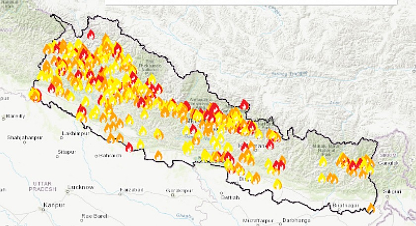 ५४ जिल्लाका ४३७ स्थानमा डढेलो