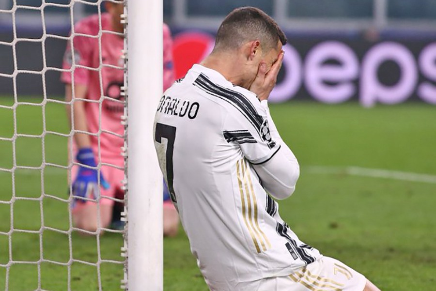 युभेन्ट्स च्याम्पियन्स लिगको अन्तिम १६ बाटै बाहिरियो