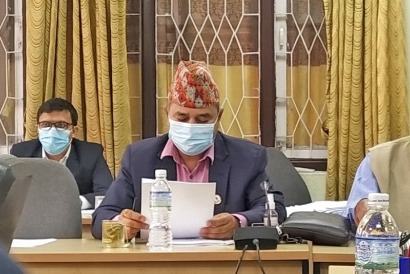 एमाले सांसद रावल बसेको घरमा ढुंगा प्रहार